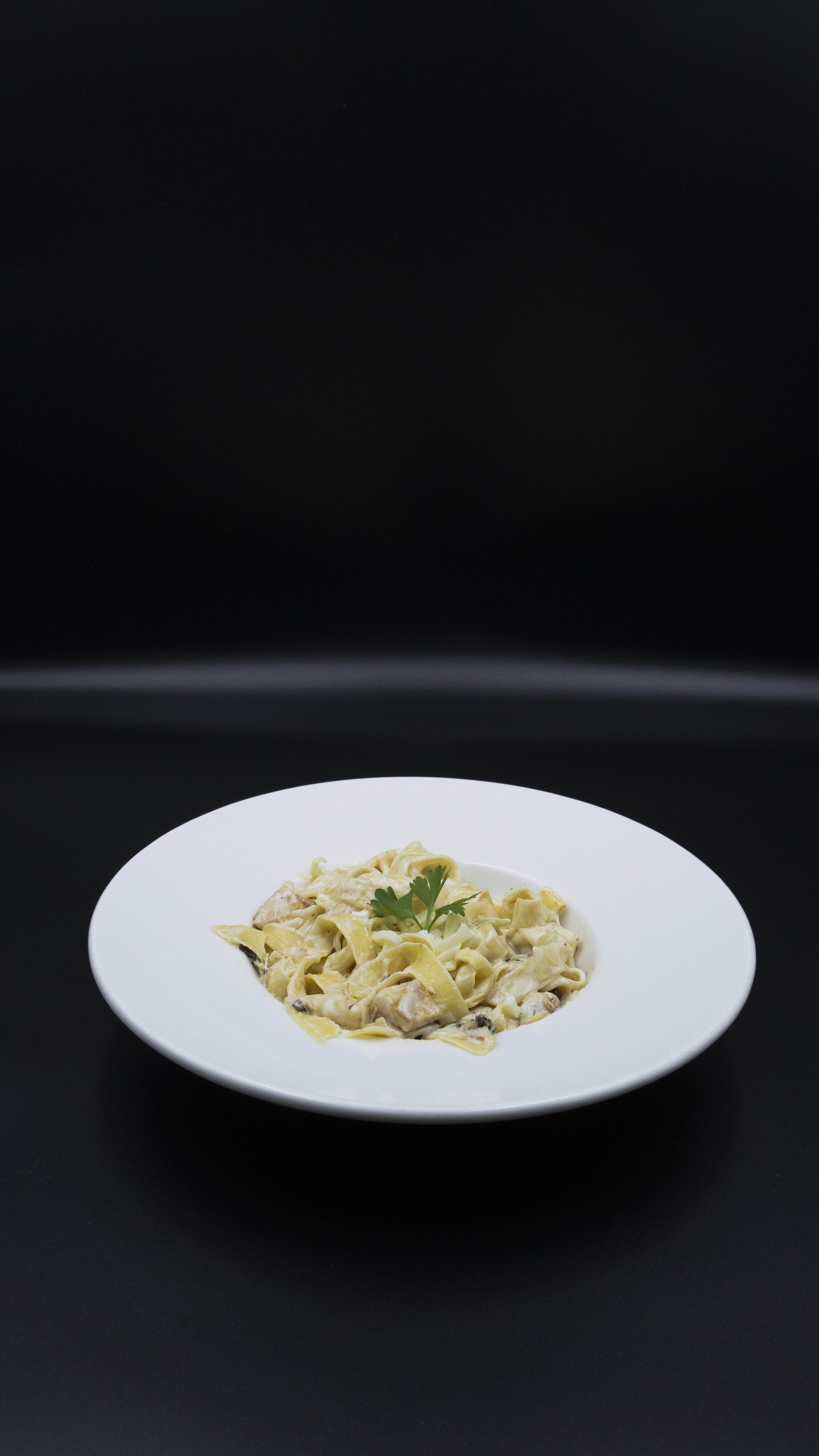 Kremalı Alfredo Fettucine Tavuk Mantar